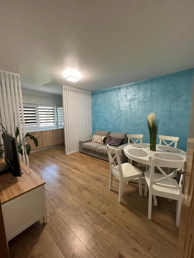 Miva Apartments