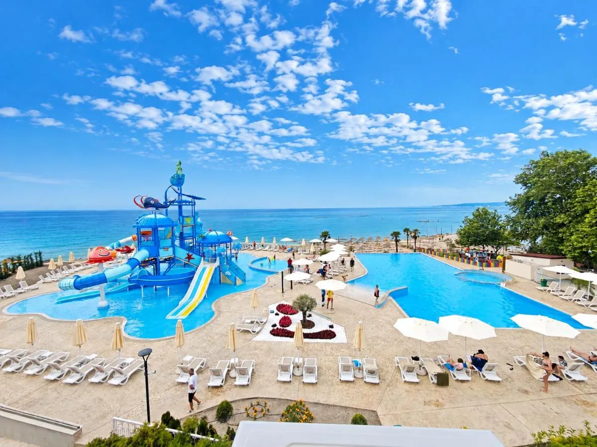 Royal Bay Resort