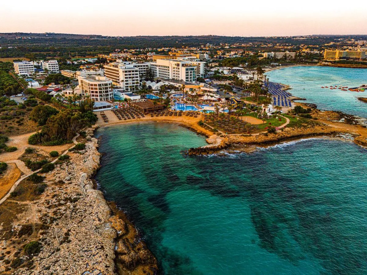 Adams Beach Hotel & Spa