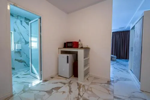 '