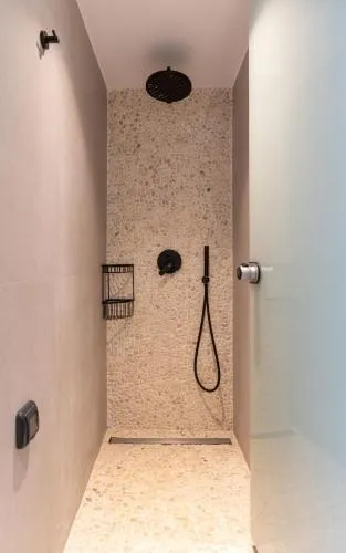 '