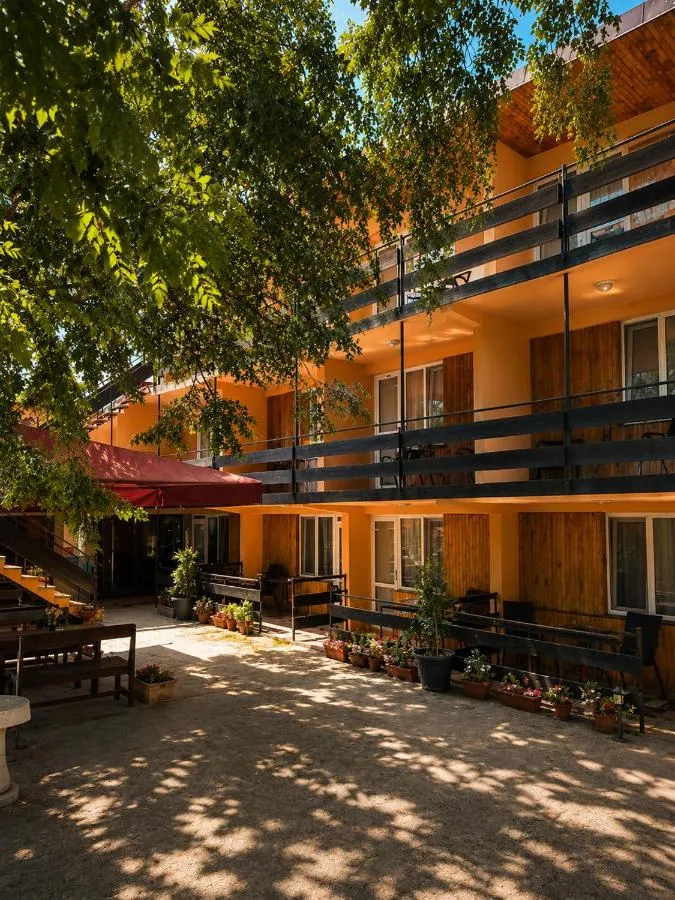 Family Hotel Julian