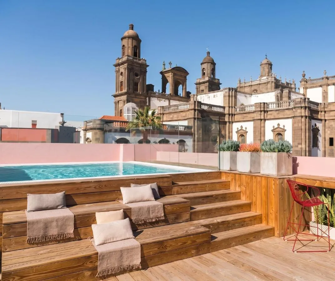 Veintiuno Emblematic Hotel