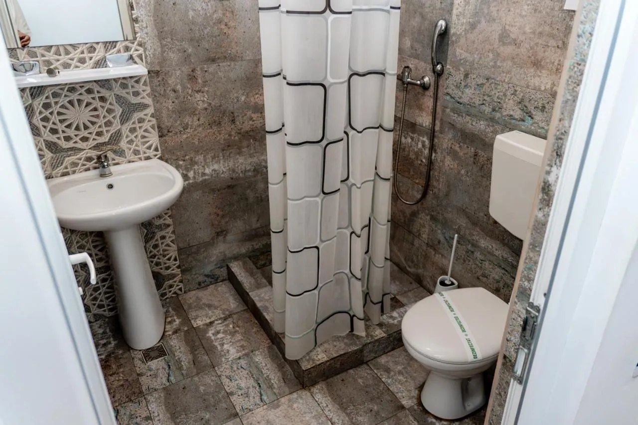 '