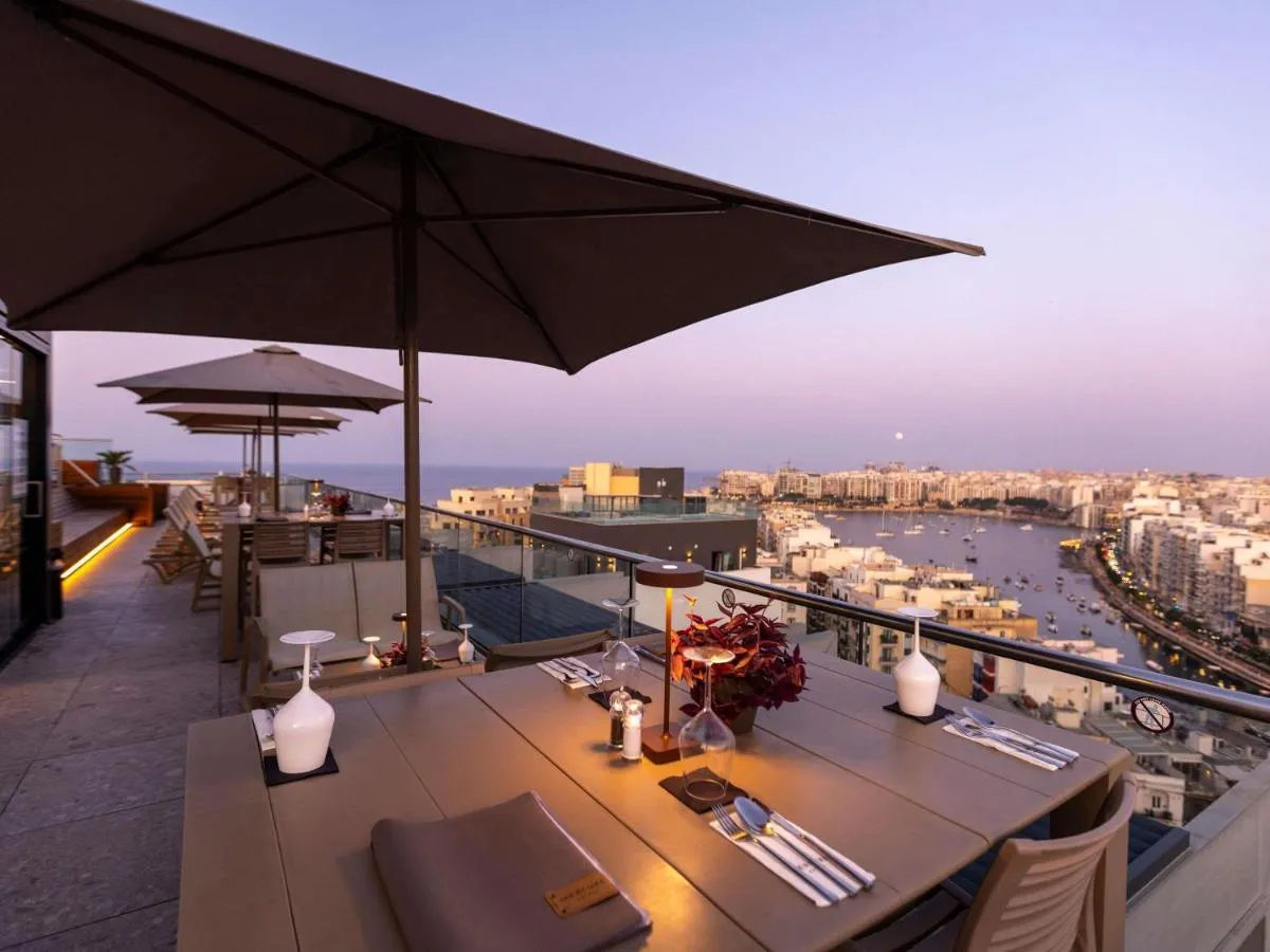 Hotel Mercure St. Julian's