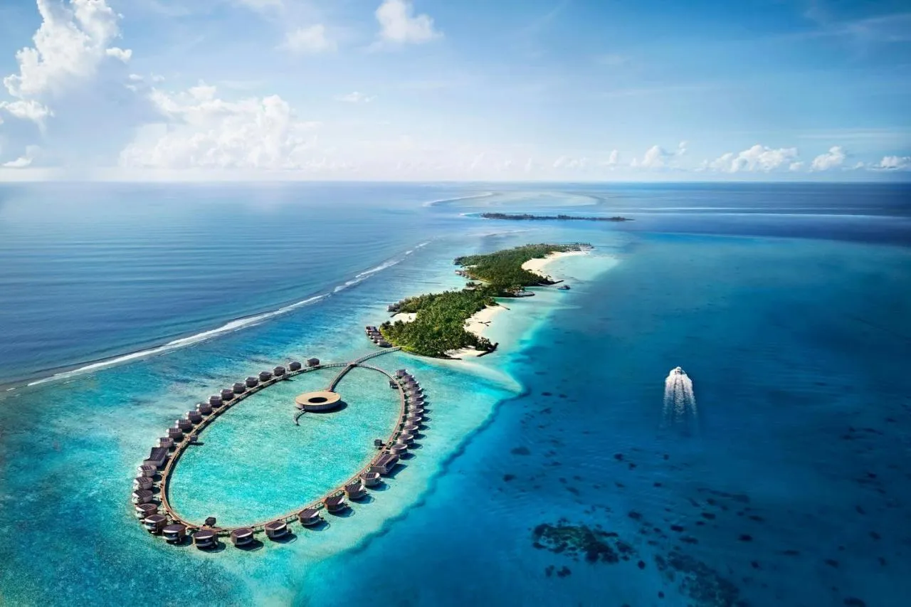 The Ritz-carlton Maldives, Fari Islands