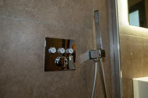 '