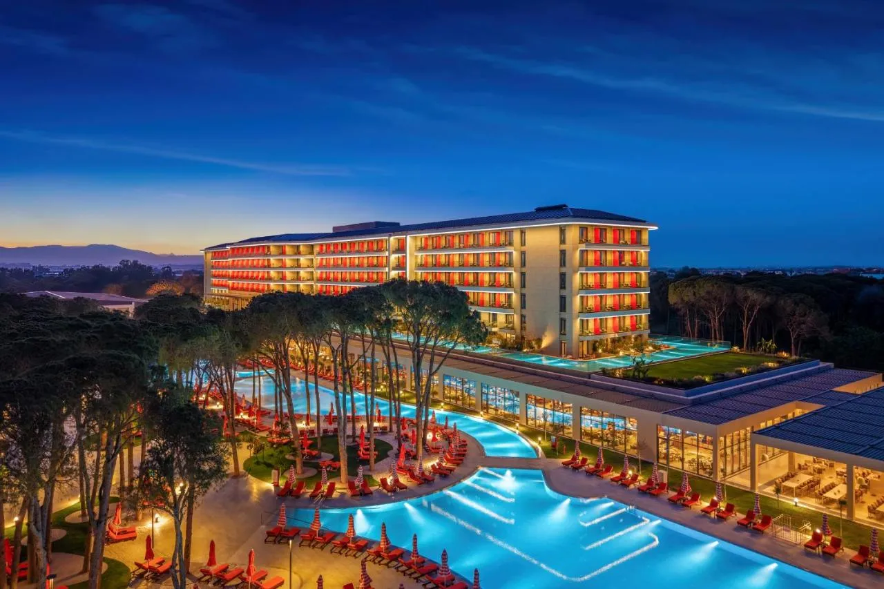 Trendy Perge Resort & Suites
