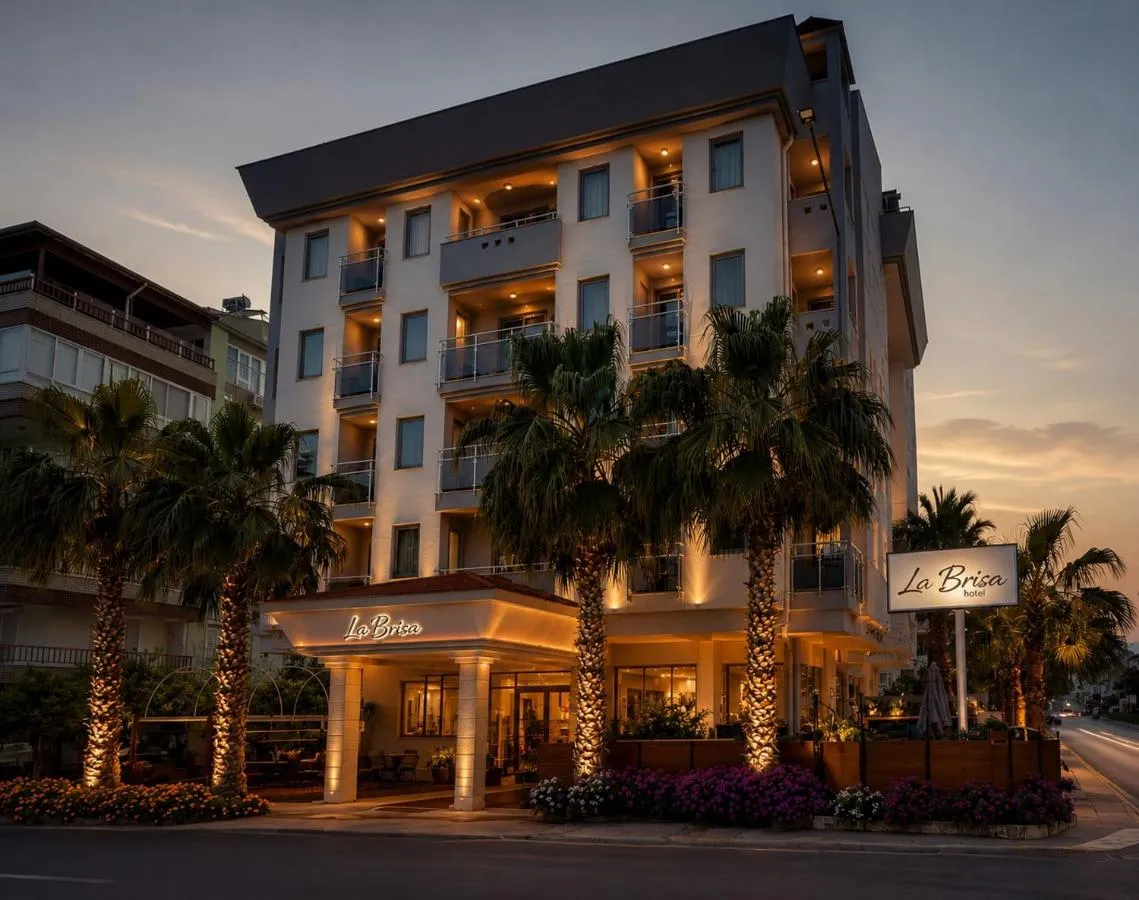 Santa Marina Hotel