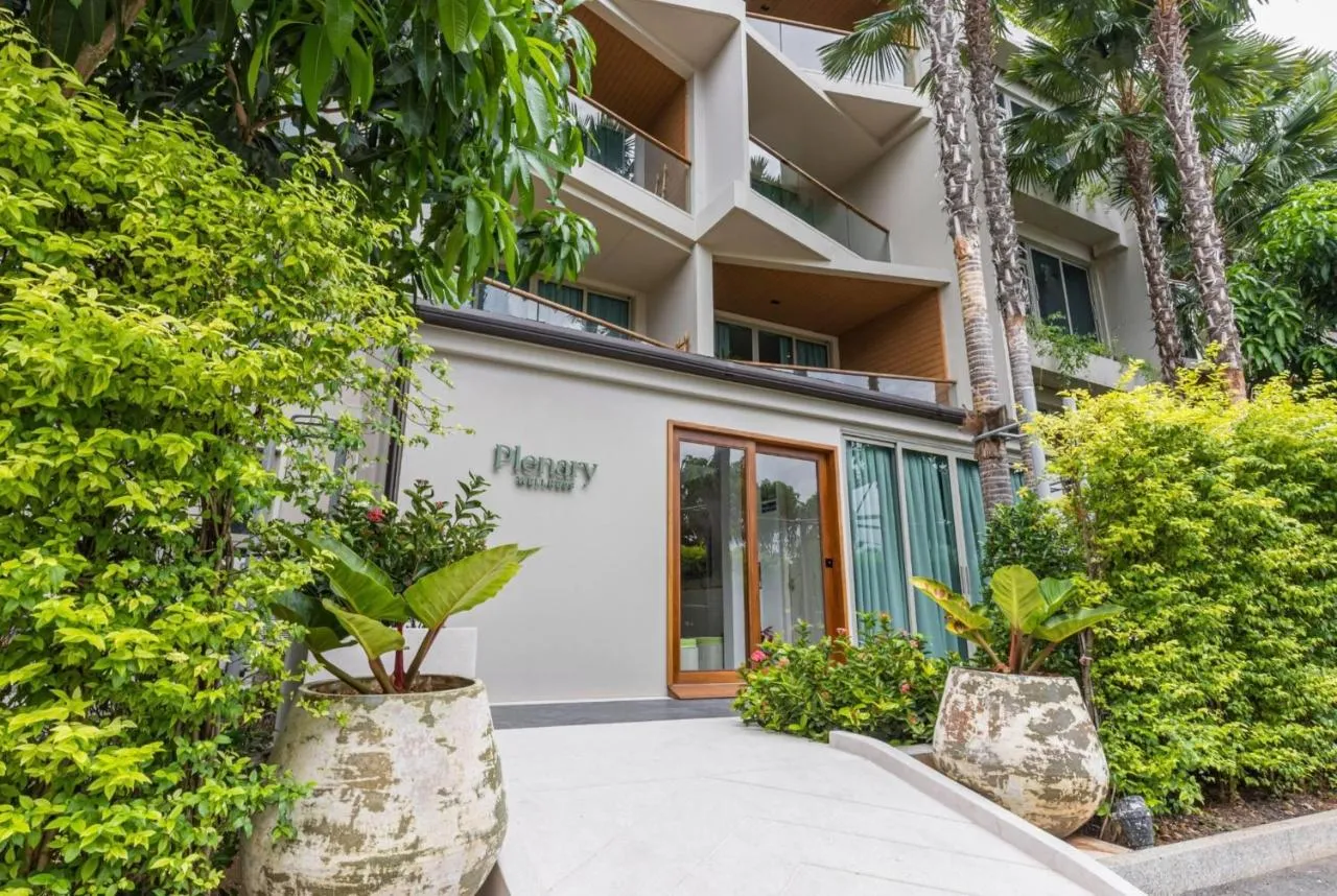 Wyndham Grand Nai Harn Beach Phuket