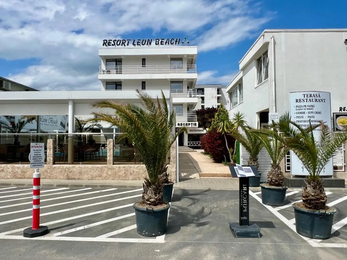 Resort Leon Beach