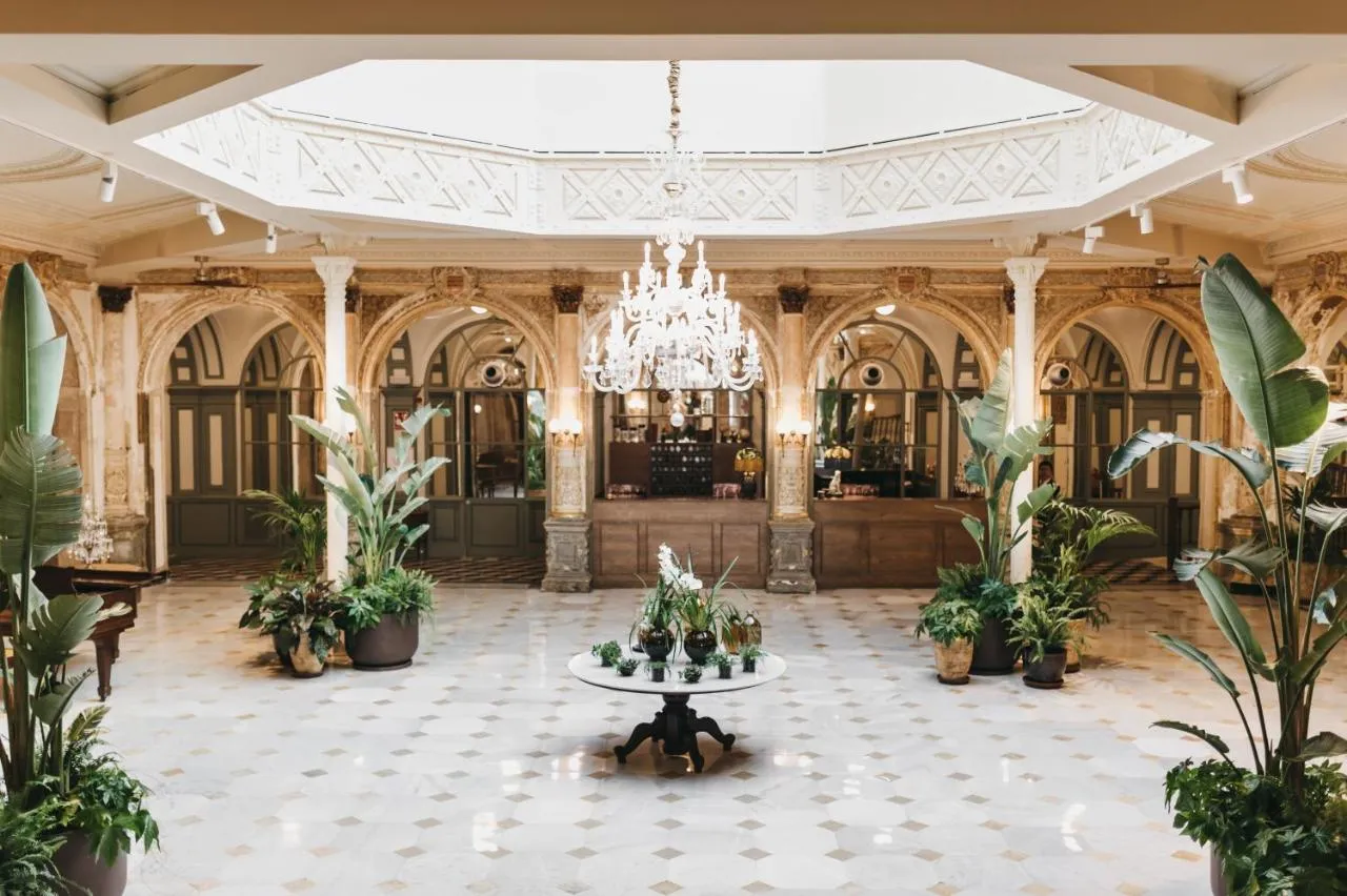 Oriente Atiram Hotel