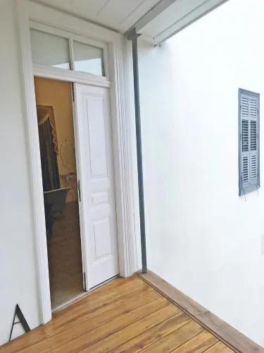 '