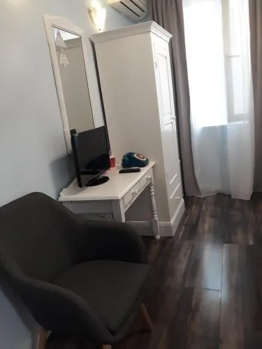 '