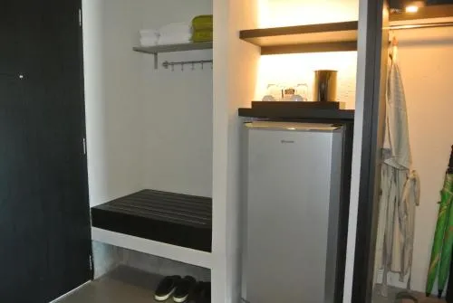 '