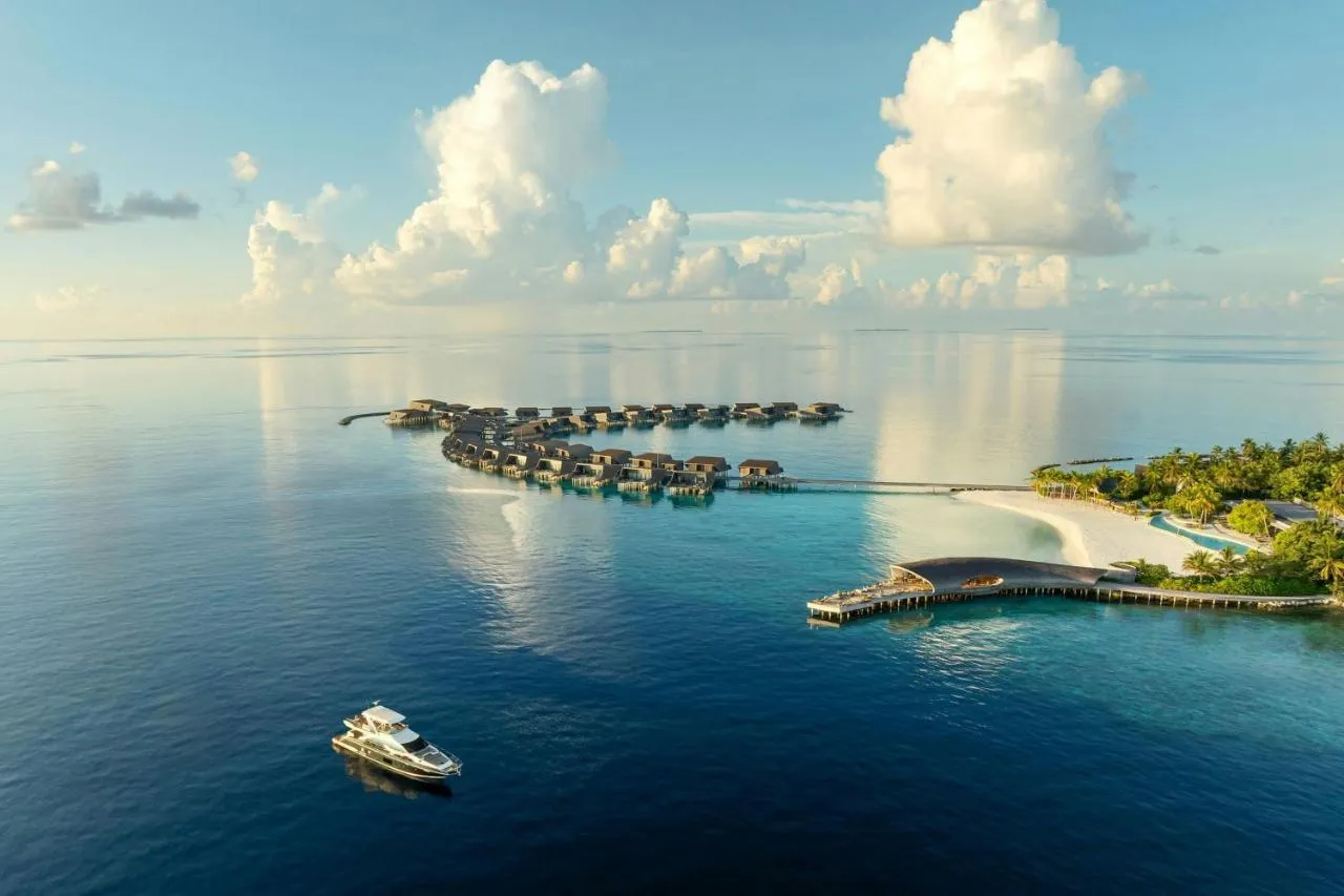 The St. Regis Maldives Vommuli Resort