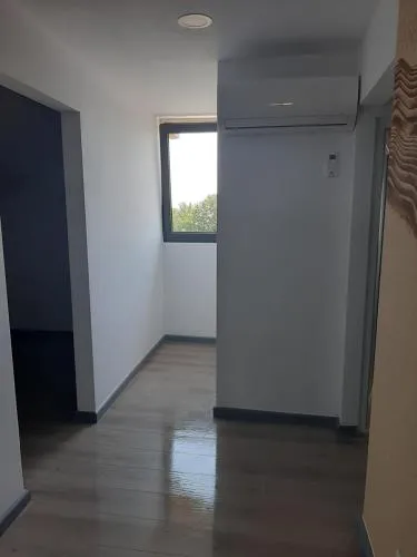 '