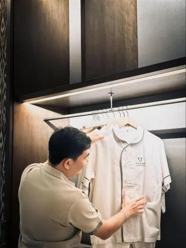 '