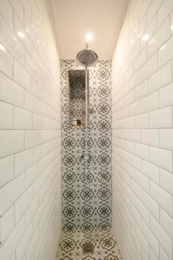 '