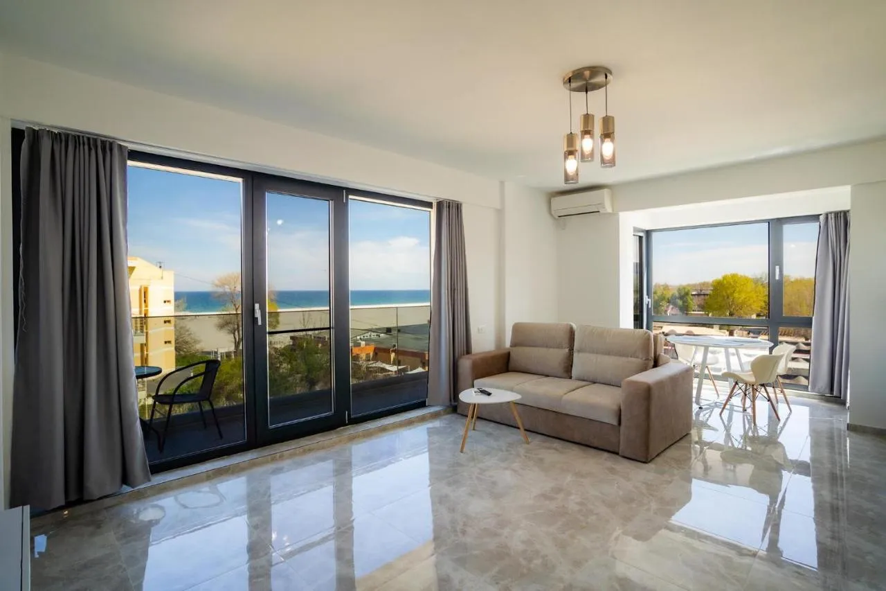 Luxury Residence Mamaia