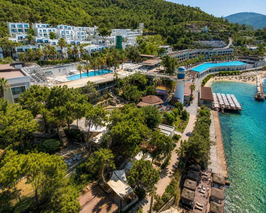 Blue Dreams Resort & Spa