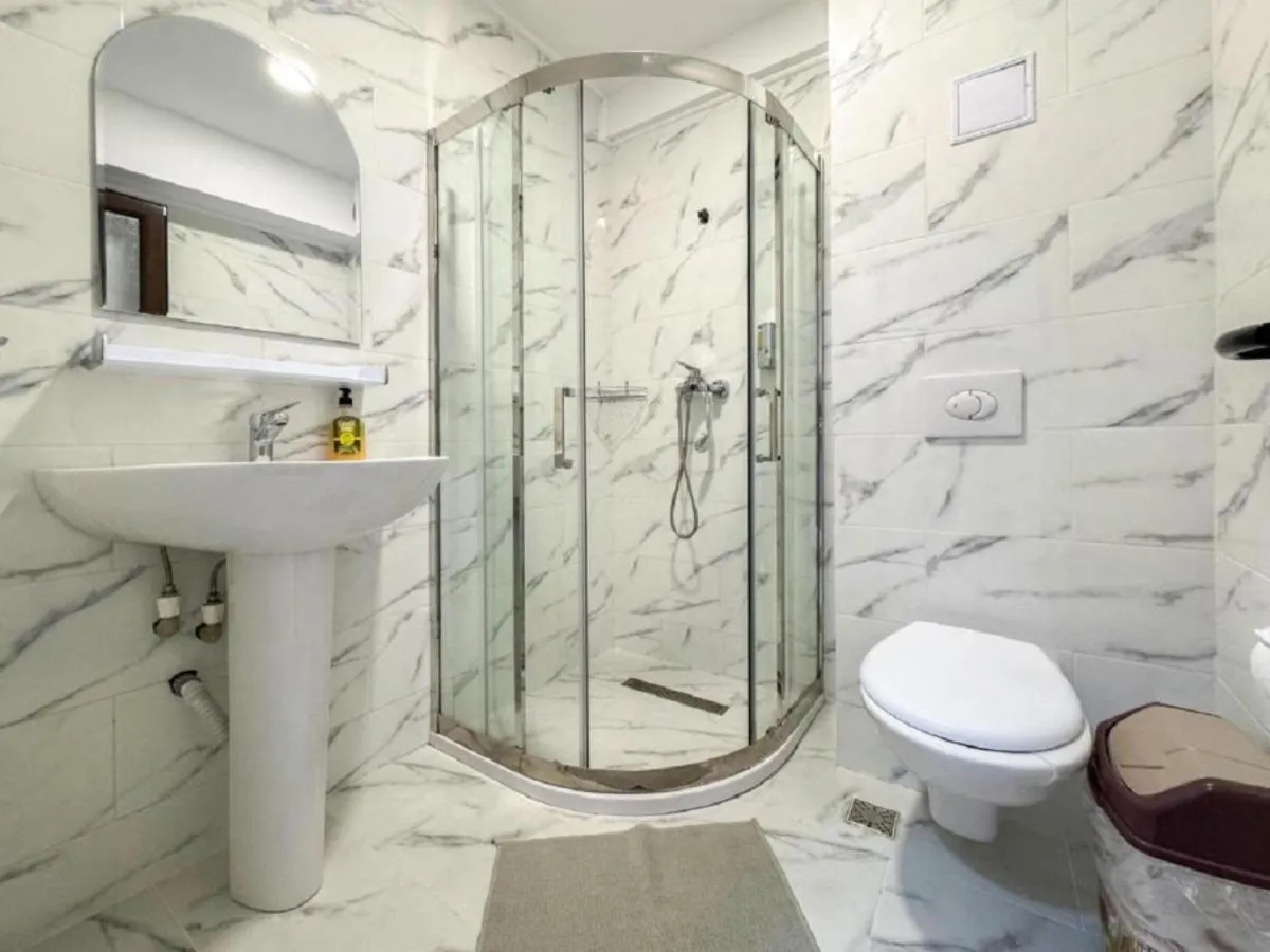 '