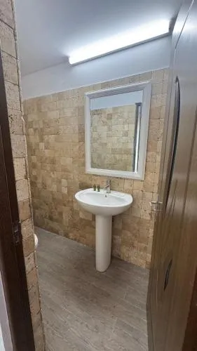 '