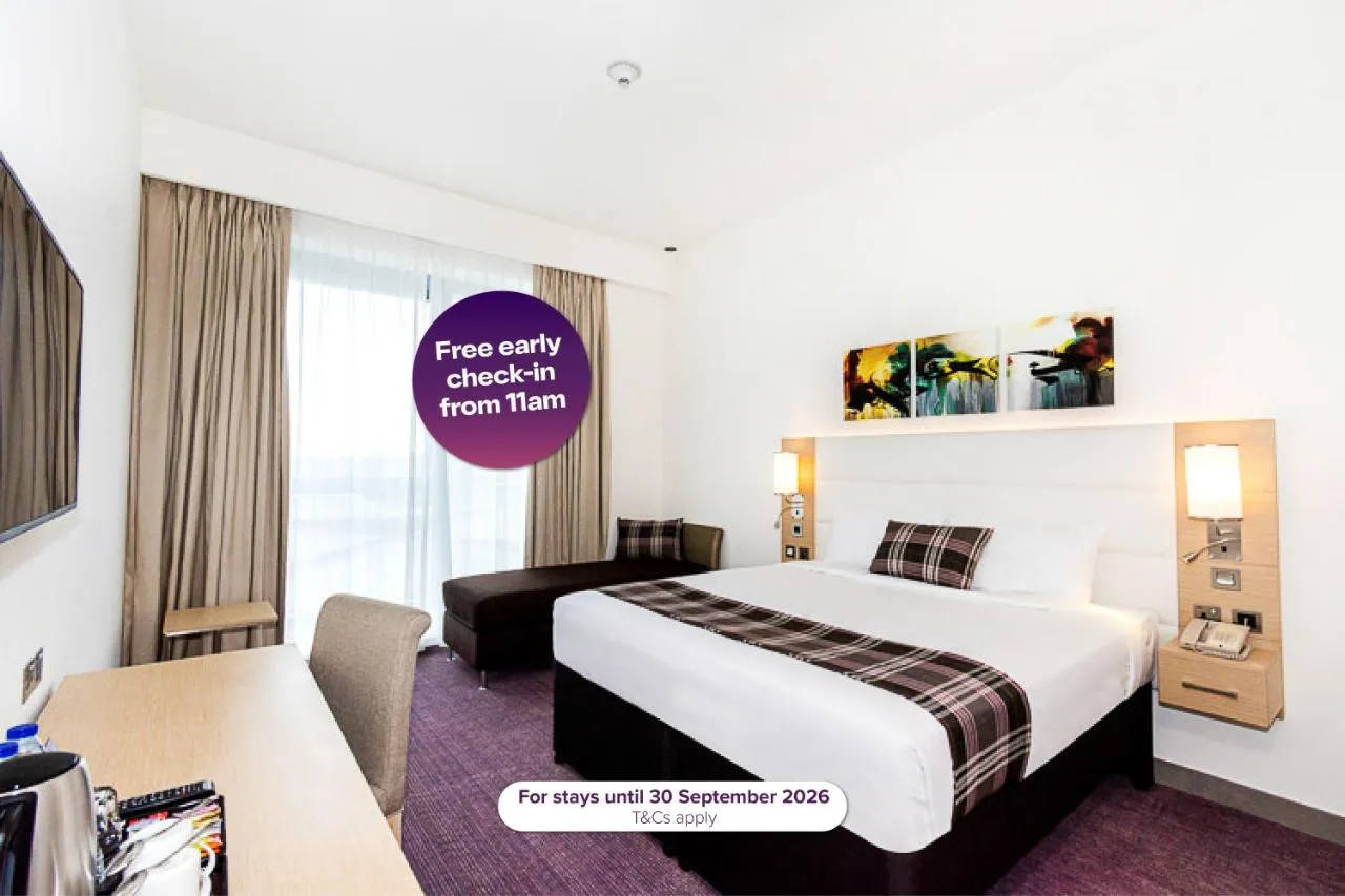 Premier Inn Dragon Mart Hotel
