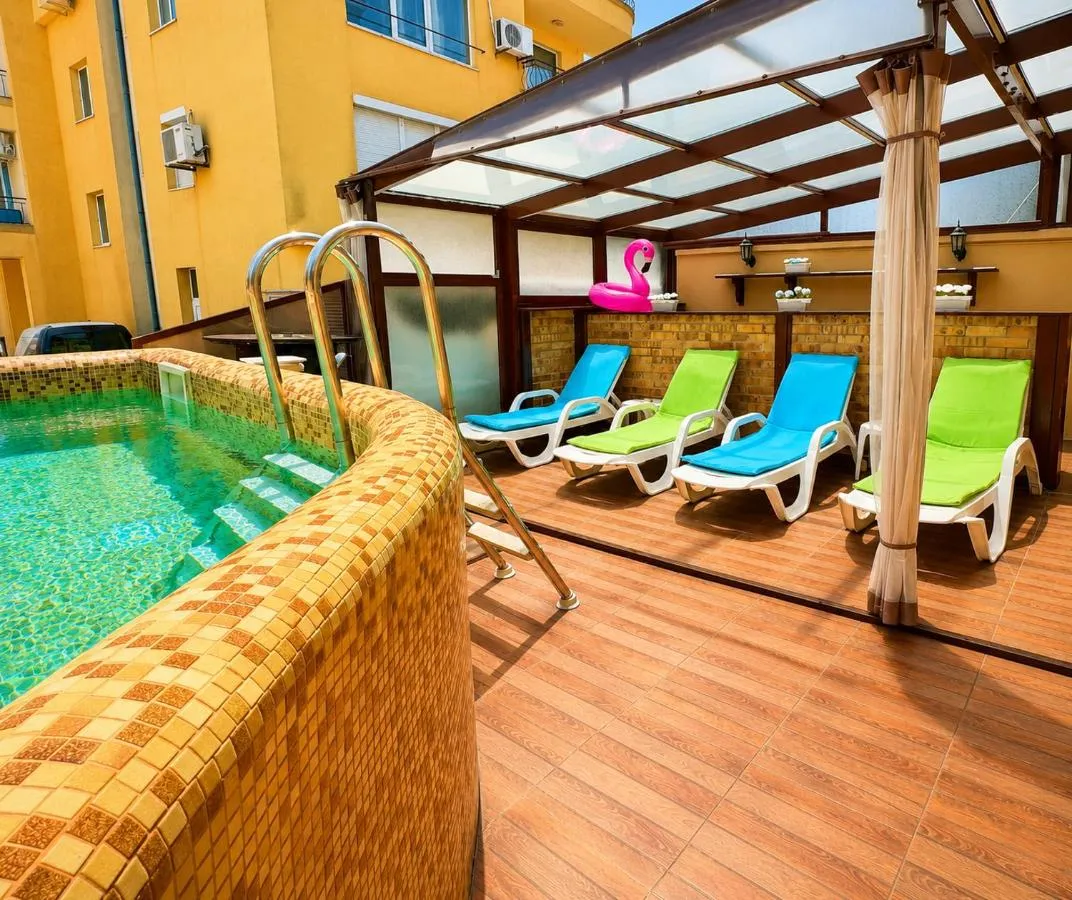 Hotel Yug