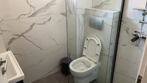 '