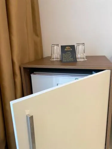 '