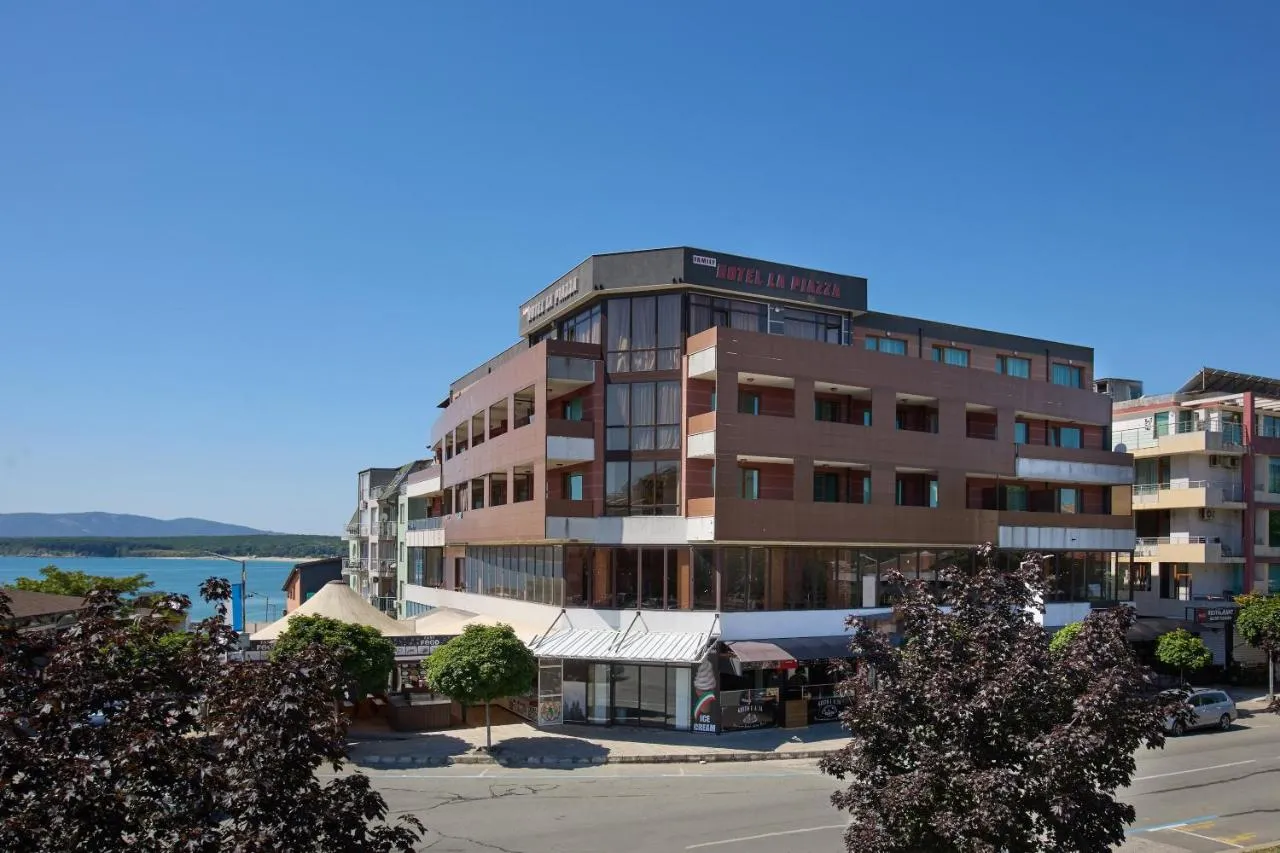 La Piazza Hotel Primorsko