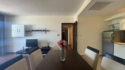 '