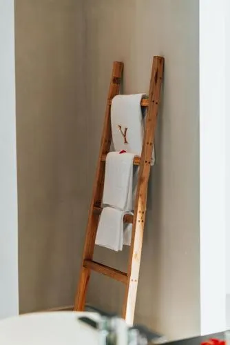 '