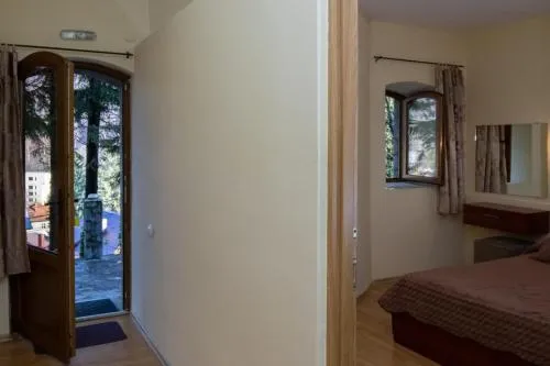 '