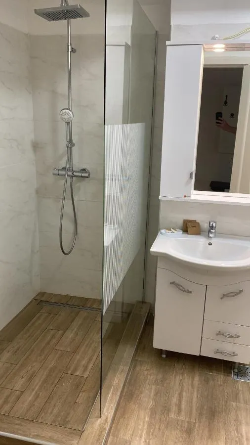 '