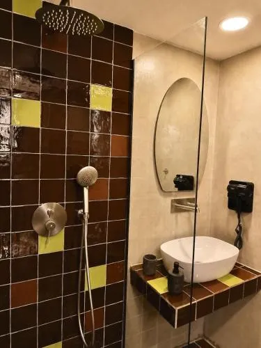 '