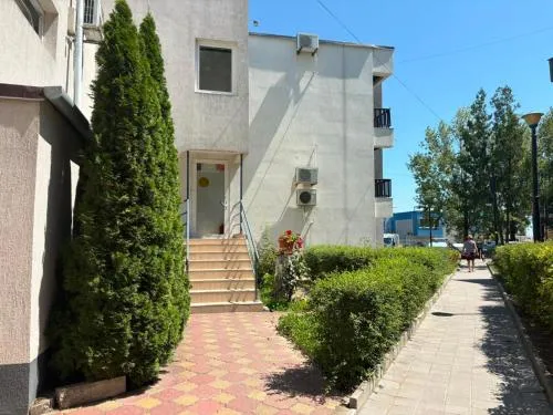 '
