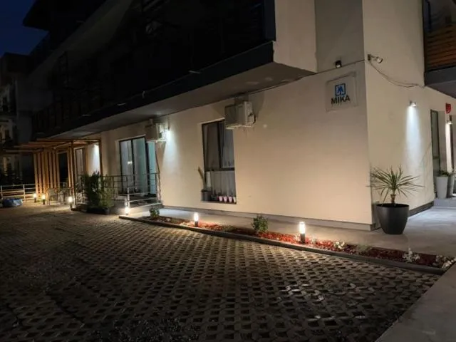 '