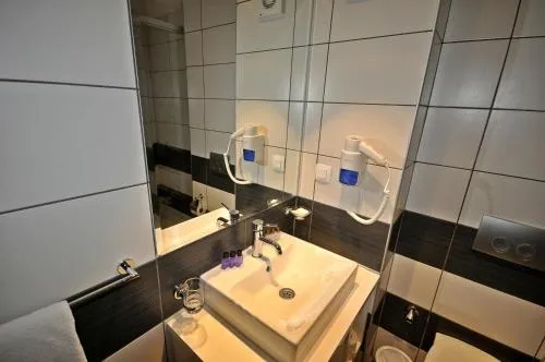 '