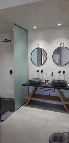 '