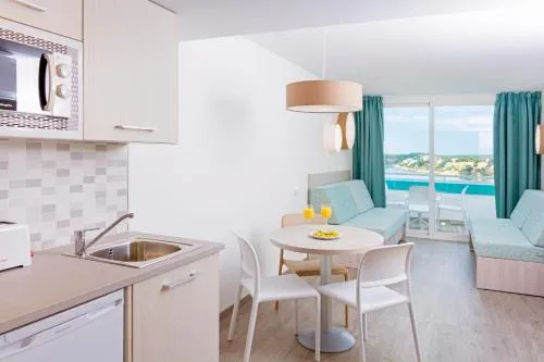 Hotel Hsm Sandalo Beach