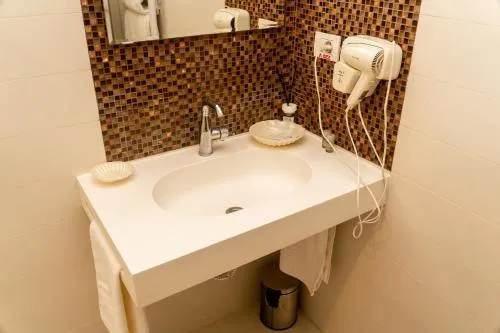 '