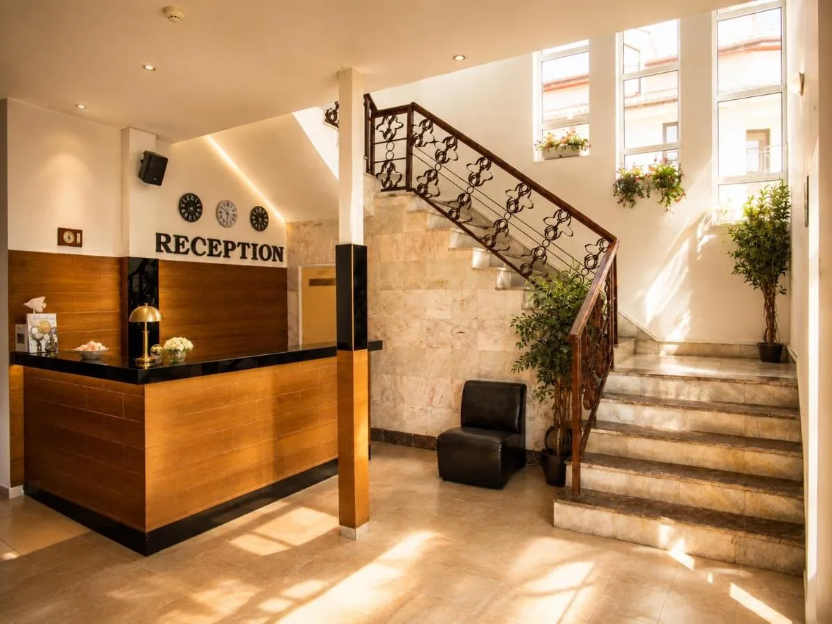 Saint Mina Hotel