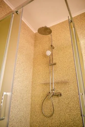 '